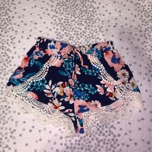 floral shorts